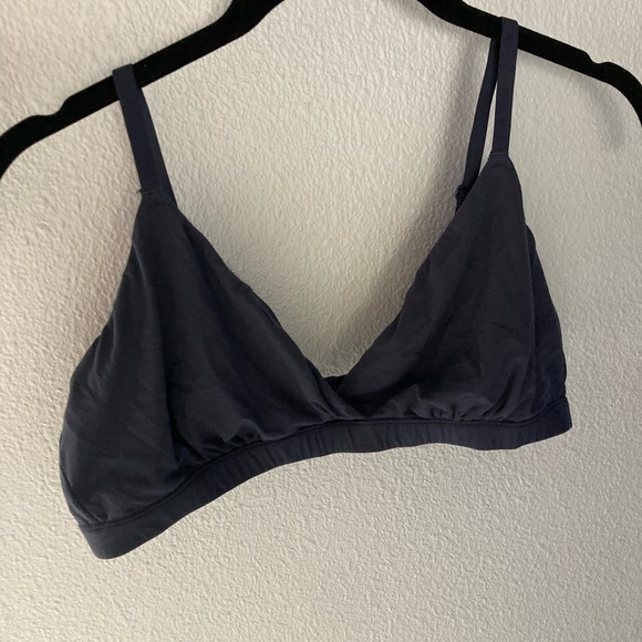 SKIMS Fits Everybody Bundle - Picture 2 of 3